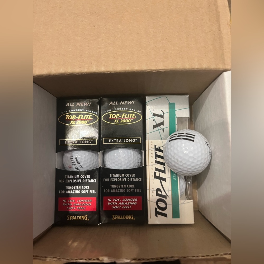 Golf Balls & Tees